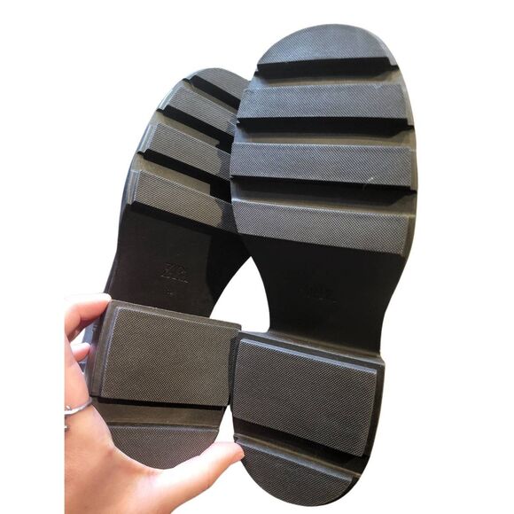 NWT Zara Boots Women's 8 Black Chelsea Genuine Leather Lug Sole Platform - Picture 3 of 6